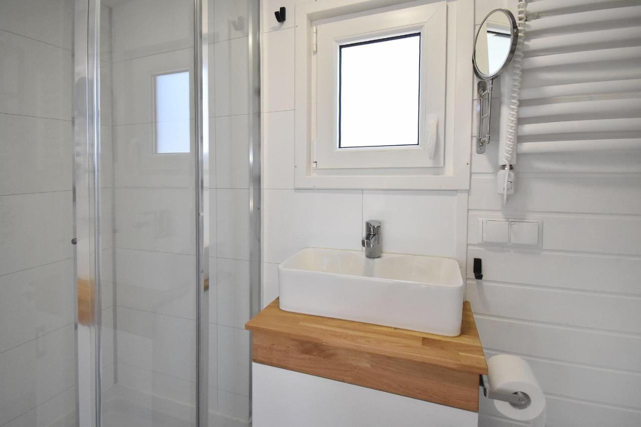 فيلا بيسكوبييتفي Dadaj Park - Tiny House المظهر الخارجي الصورة